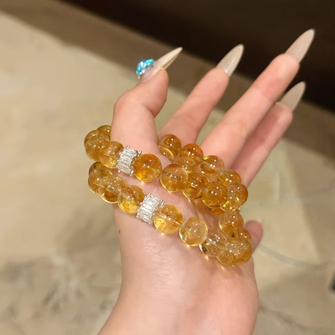 Natural yellow crystal bracelet